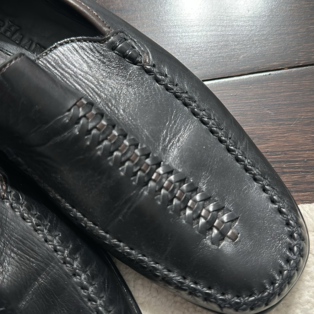 Cole Haan black ultra soft loafers with a simple brown trim size 6.5 - Picture 9 of 9